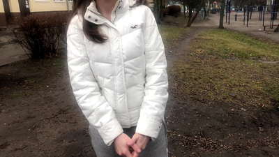 Shisheeye Lacagta La nuugo oo la waso. Hiwaayadda Ruushka. Iyadoo La Hadlo.